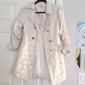 White Floral Pattern Jacket